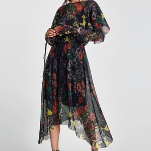 Shiny print pleated dress